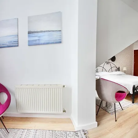 홈스테이 Bryza 웨바