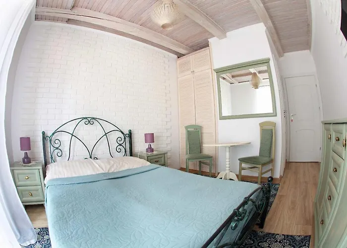 Bryza Homestay szállás *